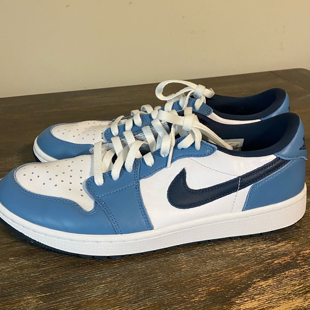 Mens Nike Jordan 1 low golf shoes size 11 in great shape!
